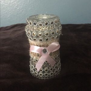 Florero o horganisador de brochas para makillaje